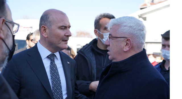 Bakan Soylu Başkan Yüksel’i Ankara’ya Davet Etti