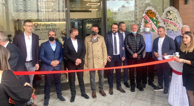 Fulya Diş Uzman Doktor Cem Özgür Polikliniği Çorlu'da Açıldı