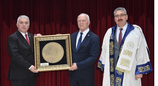 NKÜ’de 'Milli Davamız Kıbrıs ve Mavi Vatan' Konferansı Gerçekleşti