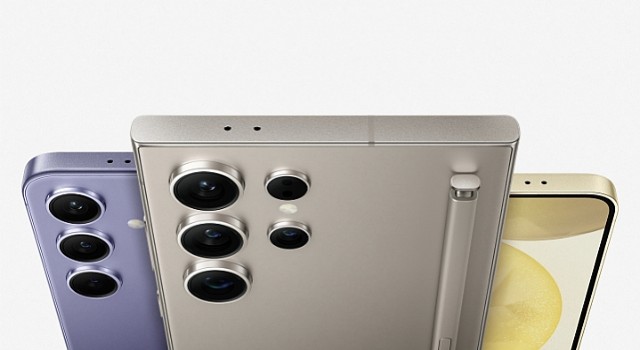 Samsung’un Titanyum Çerçeveli İlk Akıllı Telefonu