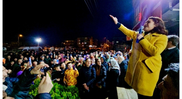 Müge Yıldız Topak Ergene'de Cumhuriyet Mahallesi Sakinleriyle Buluştu