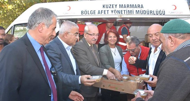 Kızılay'dan Aşure Etkinliği