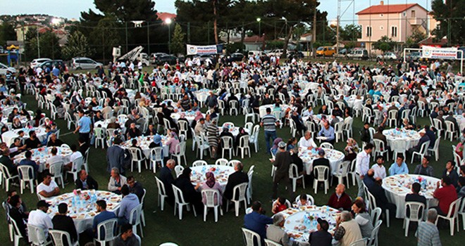 Sultanköy Mahalle Sakinleri İftarda Buluştu