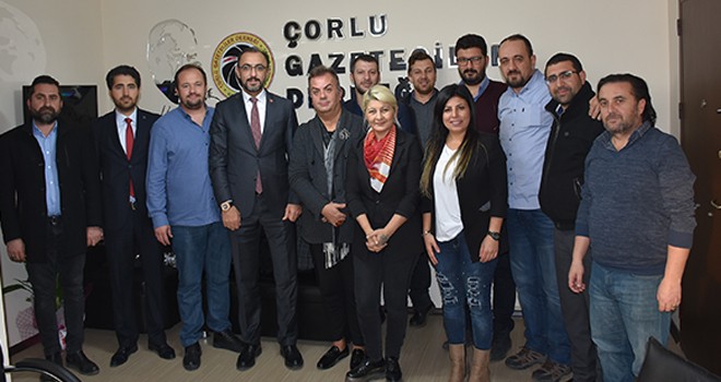 AK Parti’den Çorlu Gazeteciler Derneği’ne Ziyaret