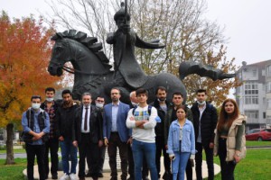 Süleymanpaşa Belediyesinden Üniversitelilere Şehir Turu