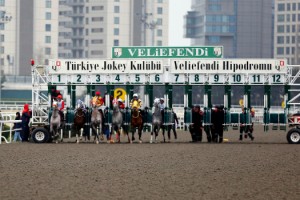 Veliefendi Hipodromu’nda “Çorlu Belediye Başkanlığı Koşusu” Düzenlendi