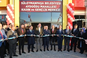 Aydoğdu Mahallesi Kadın Ve Gençlik Merkezi Romanlar Gününde Açıldı