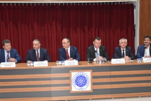 Tekirdağ NKÜ’de ‘Hukuk Meslekleri Zirvesi’