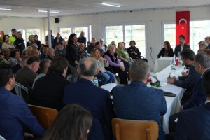 Esentepe ve Hürriyet Mahallesi’nde Halk Toplantısı