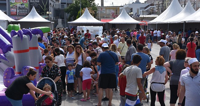 Süt Şenliği’ne Çocuklardan Büyük İlgi