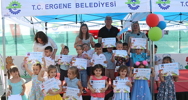 Beren Bebek Çocuk Akademisi İlk Mezunlarını Verdi