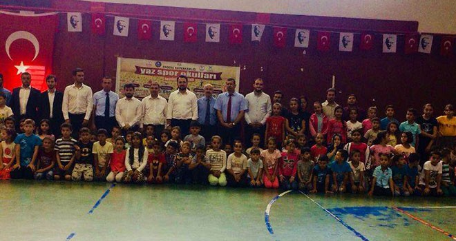 Kaymakam Kızıltoprak’tan yaz spor okullarına ziyaret