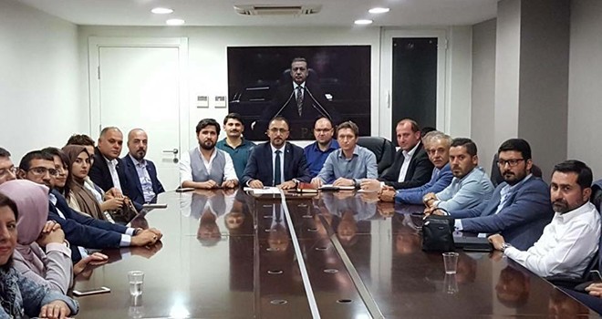 AK Parti’nin Yeni Yönetimi Görev Dağılımını Yaptı