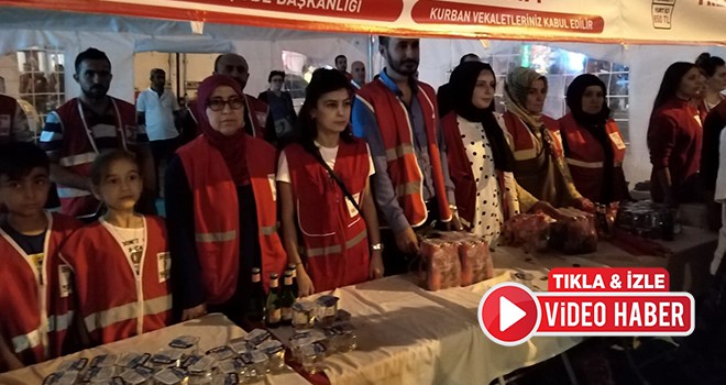 İkramlar Kızılay’dan