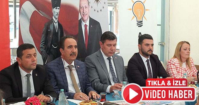 AK Parti Çorlu İlçe Teşkilatı’nın yeni yönetimi tanıtıldı