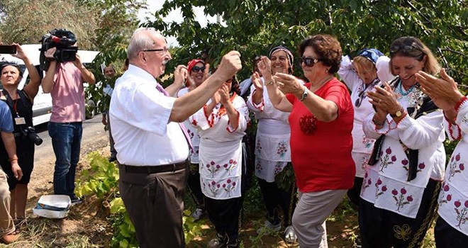 Başkan Albayrak Şarköy Bağbozumu ve Üzüm Festivalinde